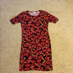 Lularoe pink roses dress